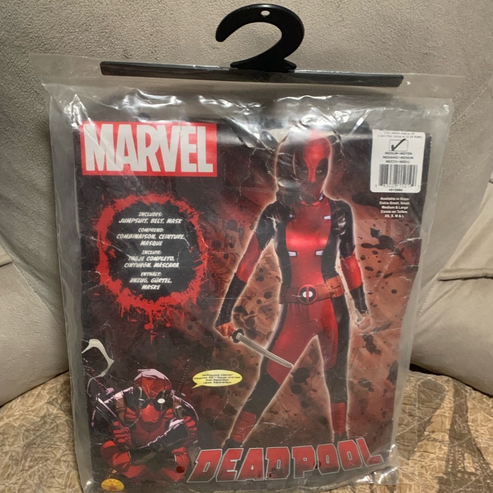 Women’s Deadpool Costume + Accessories, Size M